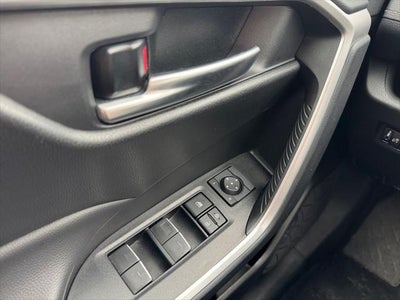 2025 Toyota RAV4 XLE AWD