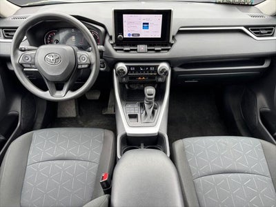 2025 Toyota RAV4 XLE AWD