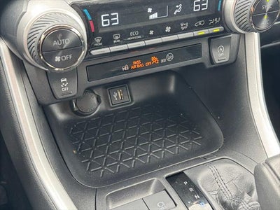 2025 Toyota RAV4 XLE AWD