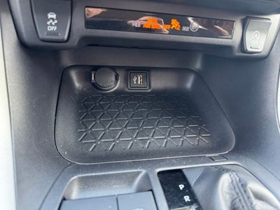 2025 Toyota RAV4 XLE AWD