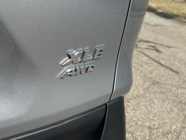 2025 Toyota RAV4 XLE AWD