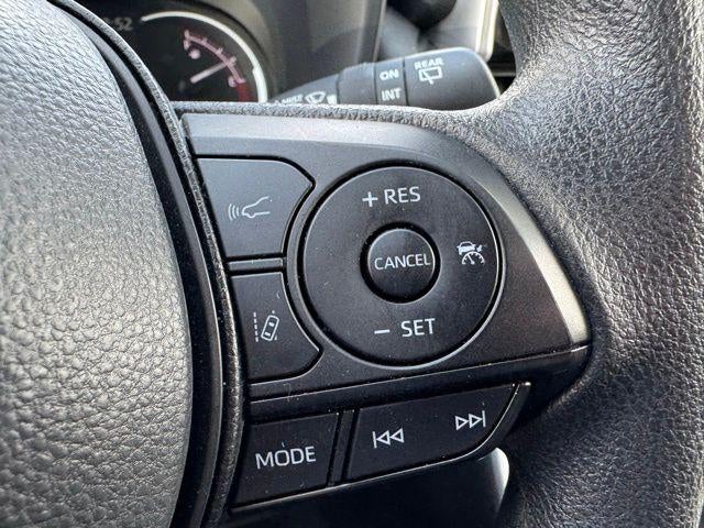 2025 Toyota RAV4 XLE AWD