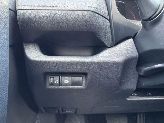 2025 Toyota RAV4 XLE AWD