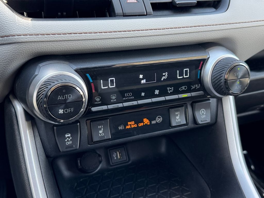 2023 Toyota RAV4 XLE AWD