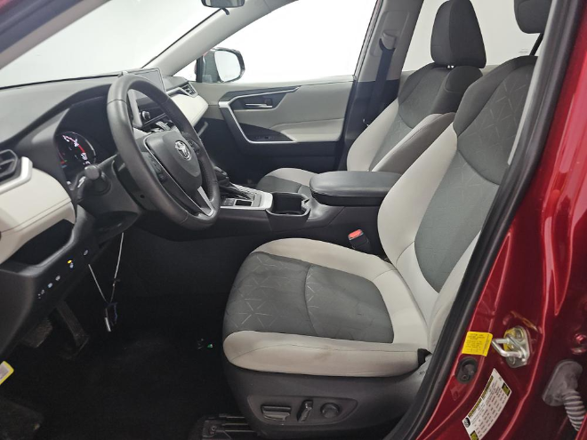 2023 Toyota RAV4 XLE AWD