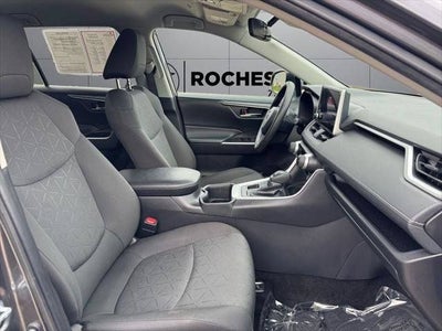 2024 Toyota RAV4 XLE AWD