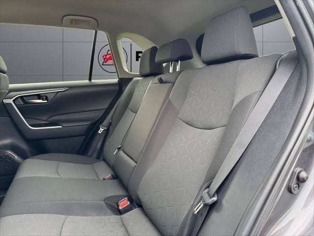 2024 Toyota RAV4 XLE AWD