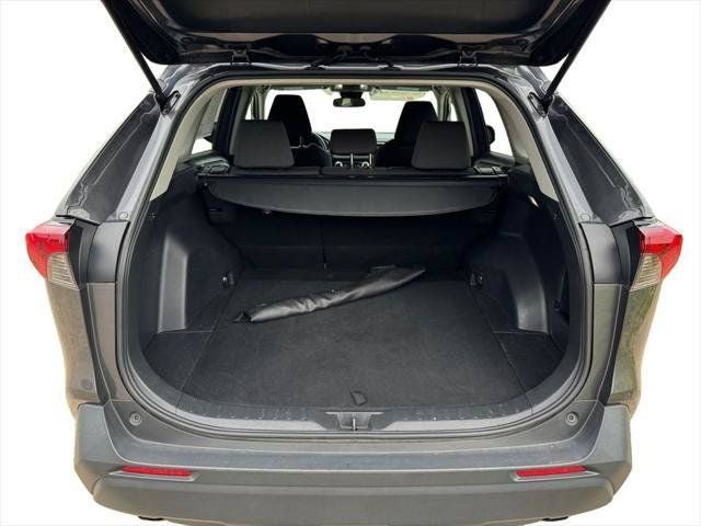 2024 Toyota RAV4 XLE AWD