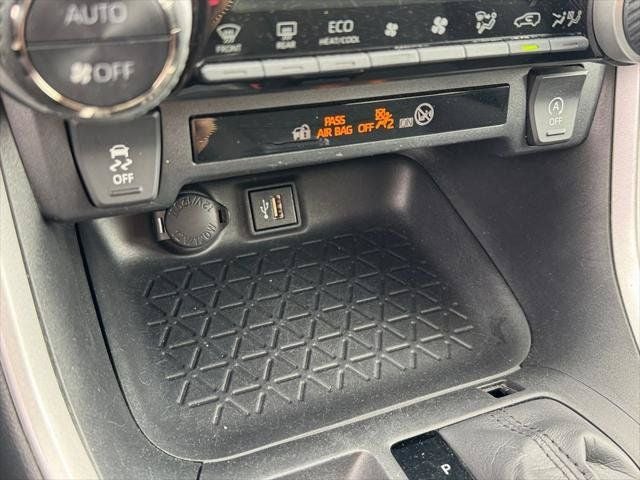 2024 Toyota RAV4 XLE AWD