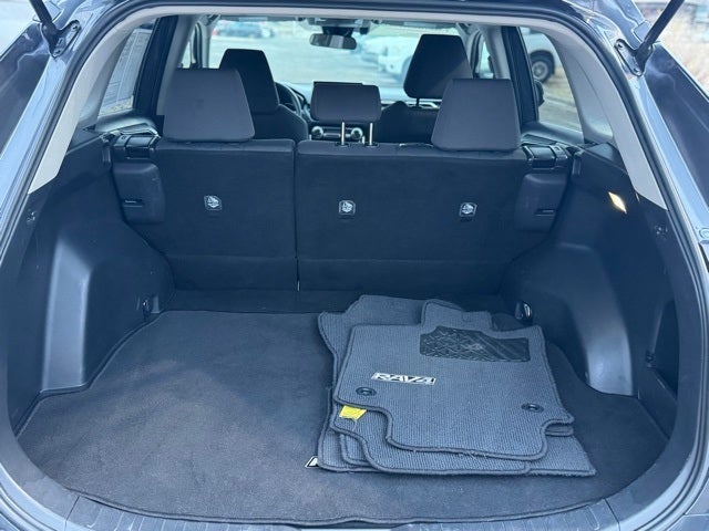 2024 Toyota RAV4 XLE AWD