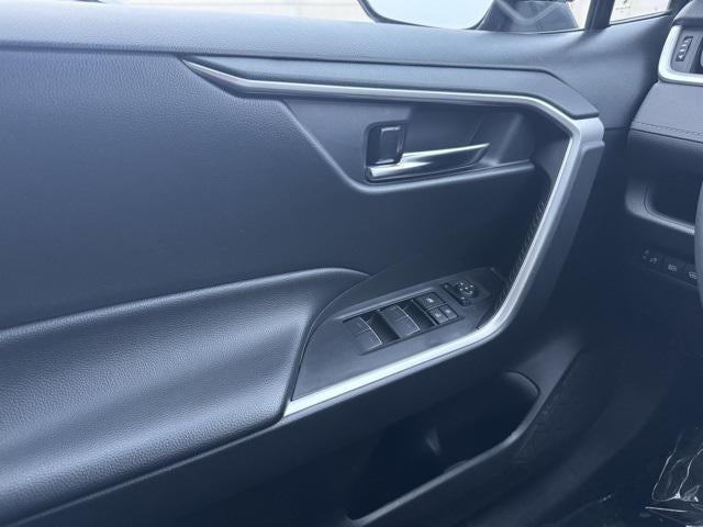 2024 Toyota RAV4 XLE AWD