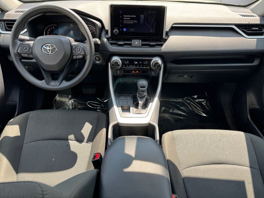 2025 Toyota RAV4 XLE AWD