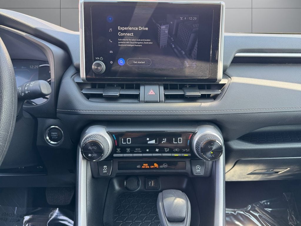 2025 Toyota RAV4 XLE AWD