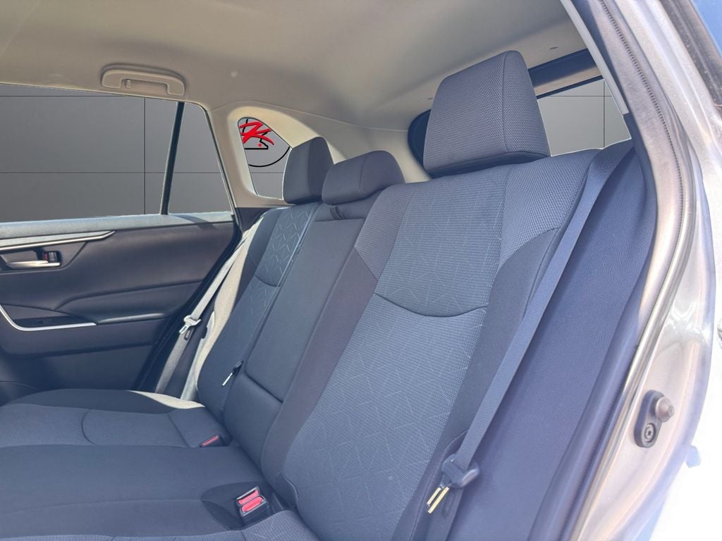 2025 Toyota RAV4 XLE AWD