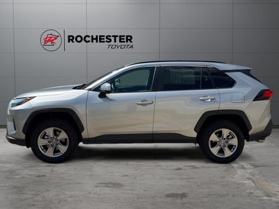 2025 Toyota RAV4 XLE AWD