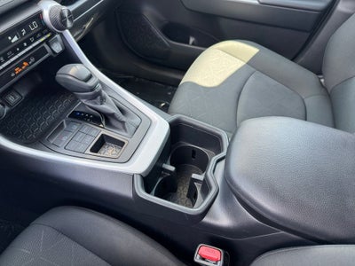 2025 Toyota RAV4 XLE AWD