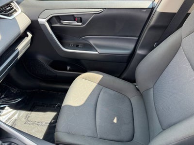 2025 Toyota RAV4 XLE AWD