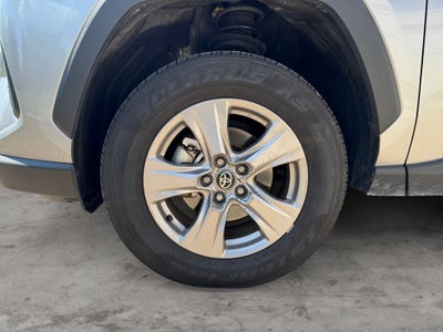 2025 Toyota RAV4 XLE AWD