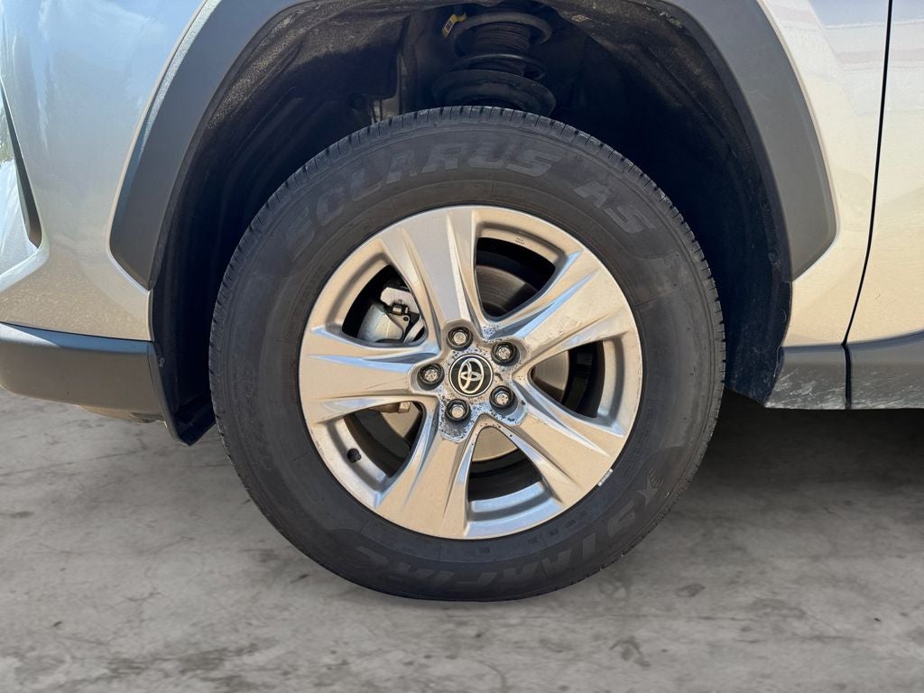 2025 Toyota RAV4 XLE AWD