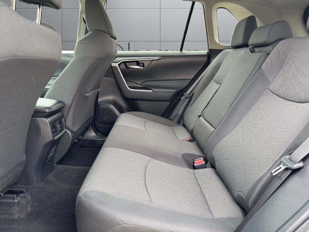 2024 Toyota RAV4 XLE AWD