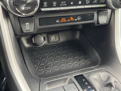 2024 Toyota RAV4 XLE AWD