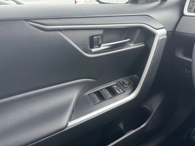2023 Toyota RAV4 XLE AWD
