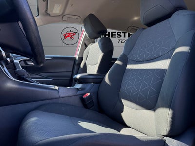 2023 Toyota RAV4 XLE AWD