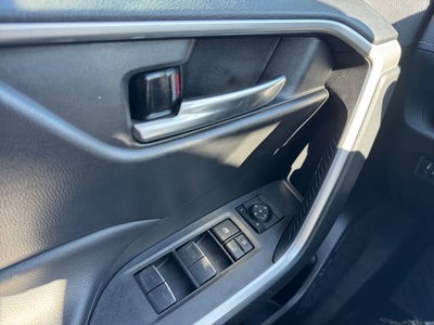 2023 Toyota RAV4 XLE AWD