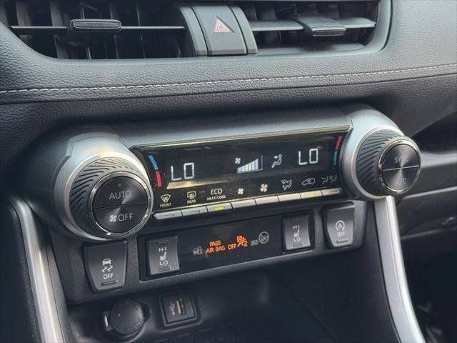 2024 Toyota RAV4 XLE AWD