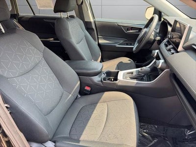 2024 Toyota RAV4 XLE AWD