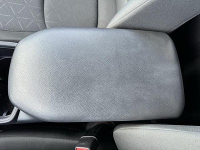 2025 Toyota RAV4 XLE AWD