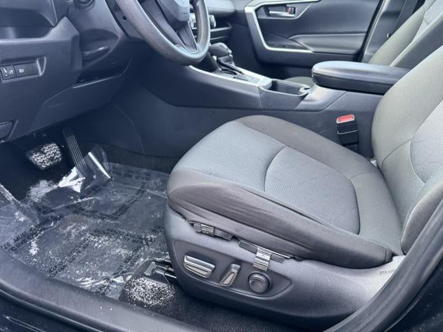 2025 Toyota RAV4 XLE AWD