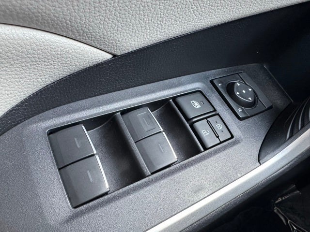 2025 Toyota RAV4 XLE AWD