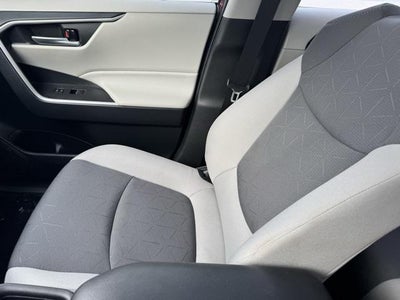 2025 Toyota RAV4 XLE AWD