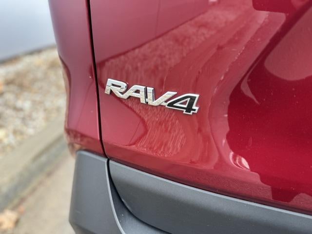 2025 Toyota RAV4 XLE AWD