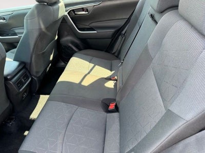 2025 Toyota RAV4 XLE AWD