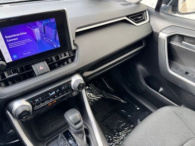 2023 Toyota RAV4 XLE AWD