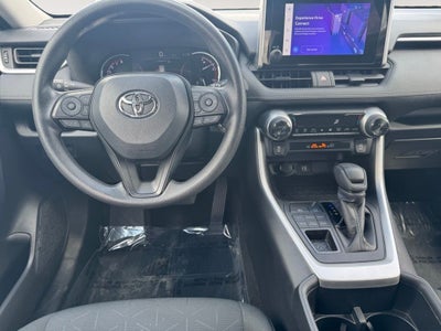 2024 Toyota RAV4 XLE AWD