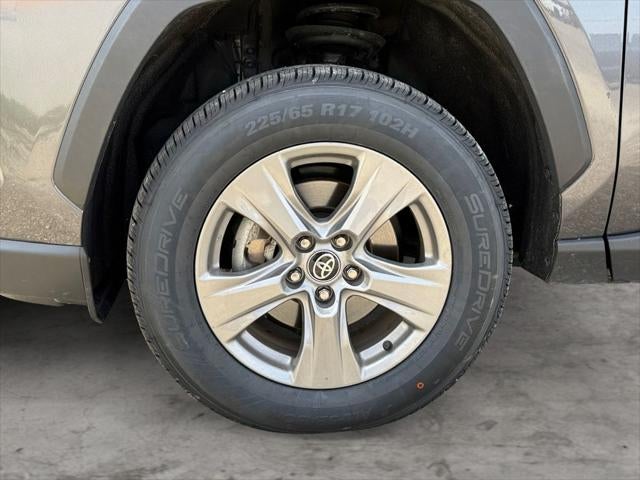2024 Toyota RAV4 XLE AWD