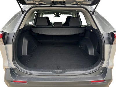 2025 Toyota RAV4 XLE AWD