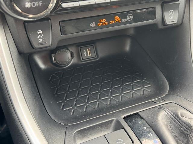 2025 Toyota RAV4 XLE AWD