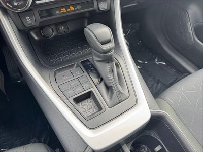 2025 Toyota RAV4 XLE AWD