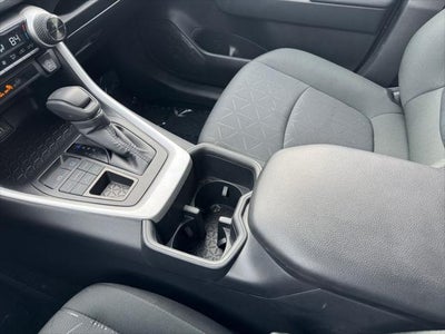 2025 Toyota RAV4 XLE AWD