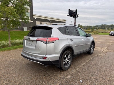 2017 Toyota RAV4 XLE AWD
