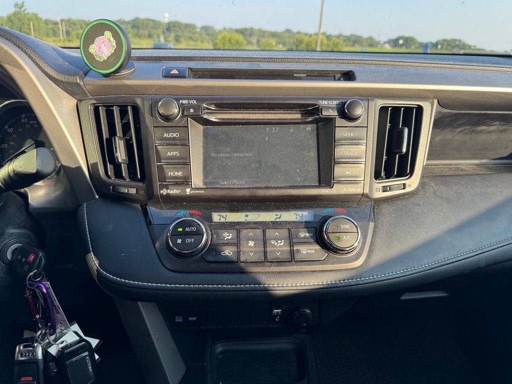 2016 Toyota RAV4 XLE AWD
