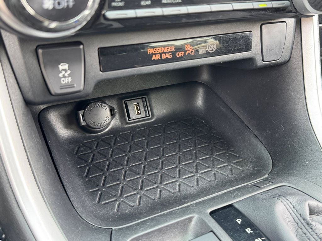 2022 Toyota RAV4 Hybrid XLE AWD