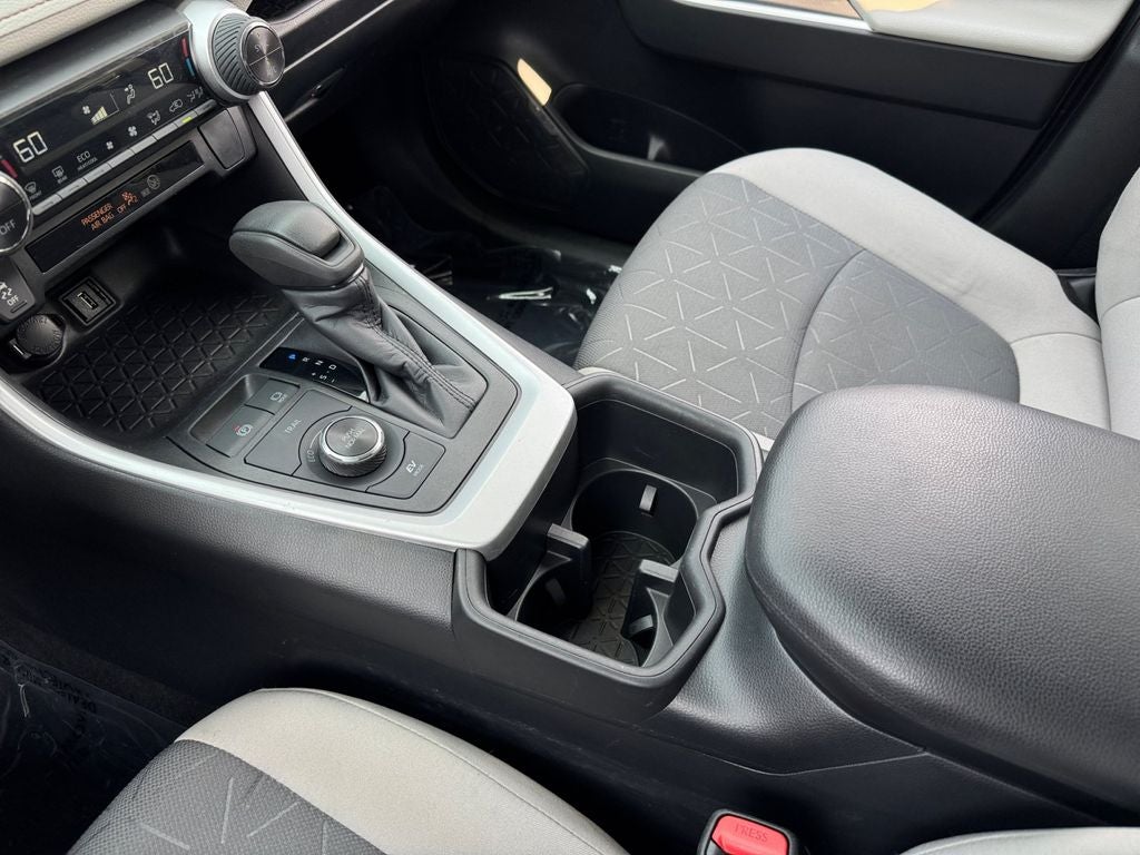 2022 Toyota RAV4 Hybrid XLE AWD