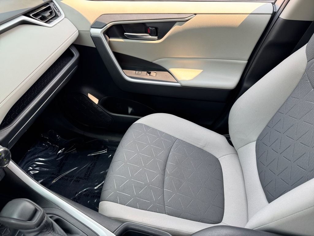 2022 Toyota RAV4 Hybrid XLE AWD
