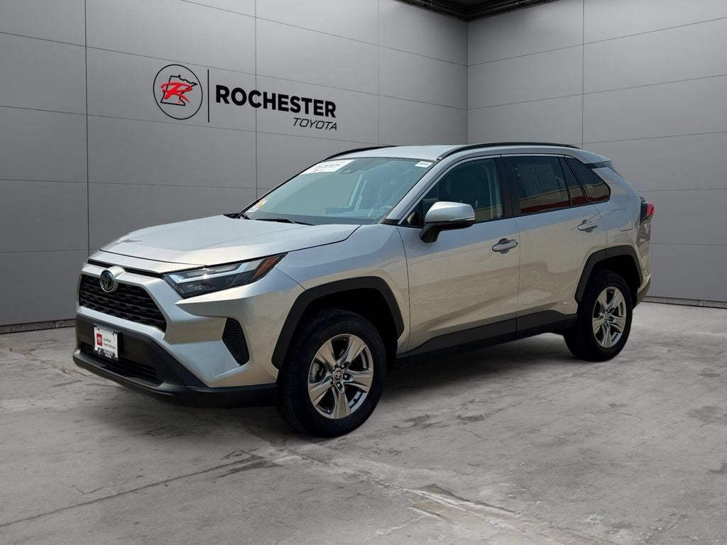 2022 Toyota RAV4 Hybrid XLE AWD