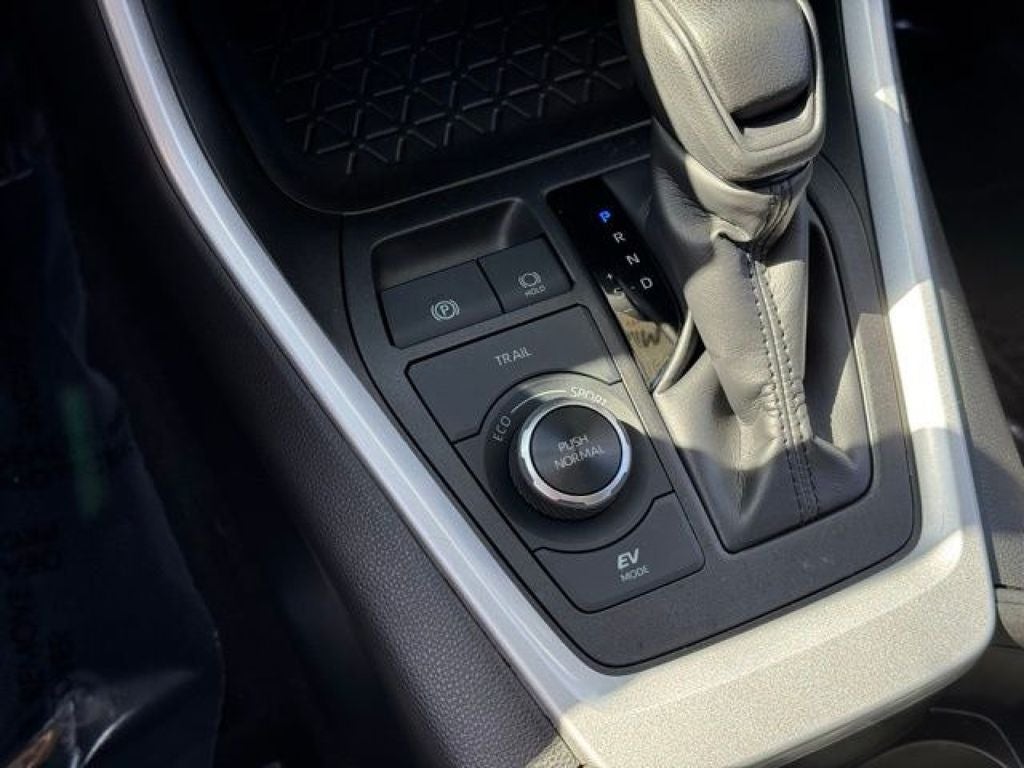 2024 Toyota RAV4 Hybrid XLE AWD